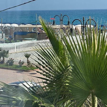 Appartamento Aria Del Mare فنتيميليا المظهر الخارجي الصورة