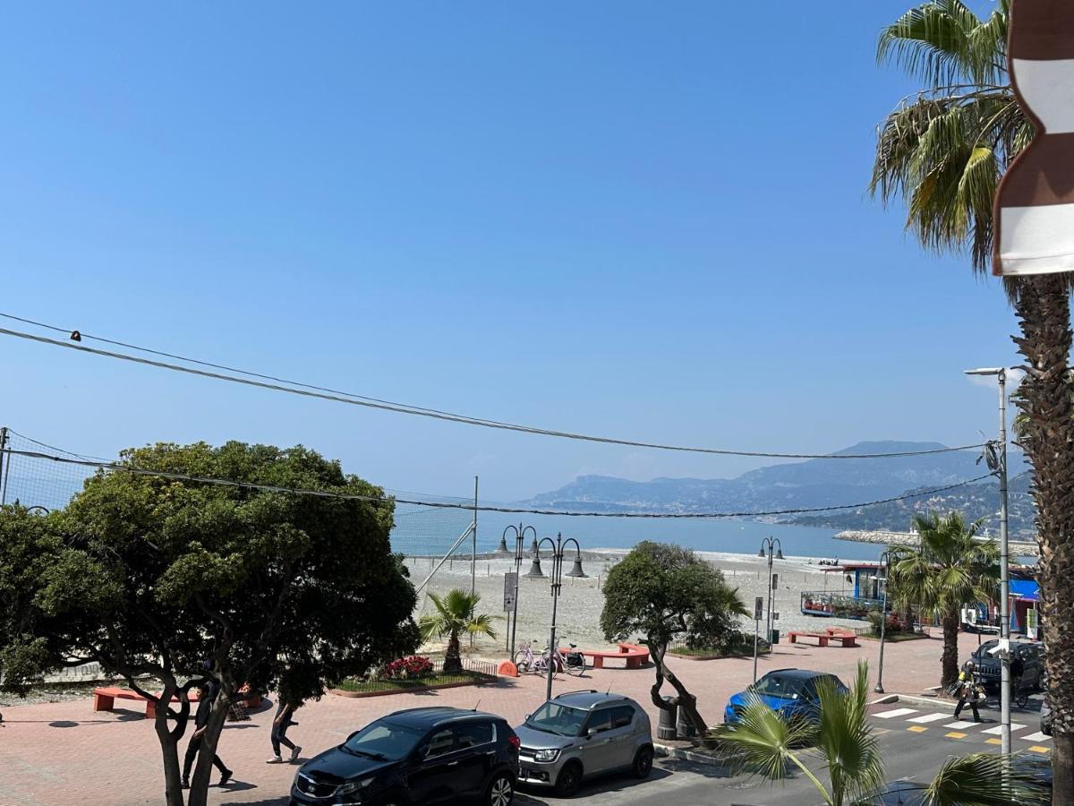 Appartamento Aria Del Mare فنتيميليا المظهر الخارجي الصورة